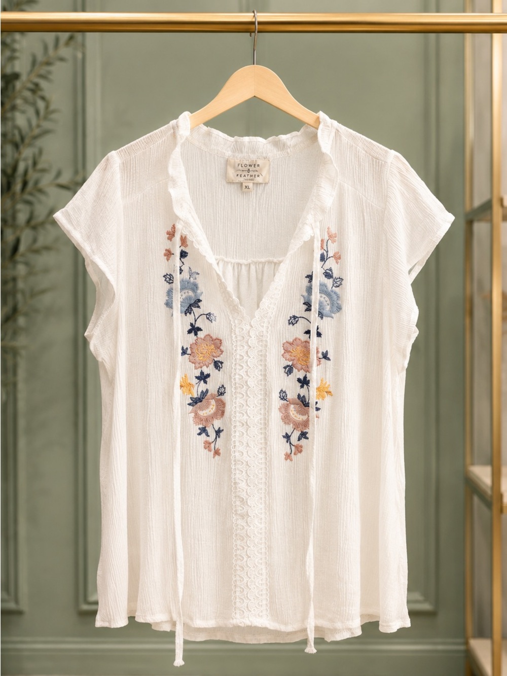 Flower & Feather XL White Embroidered Boho Blouse Lace Tie Neck